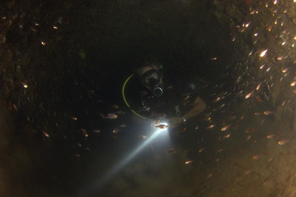 383493_10150683538196976_610136975_9893850_825925288_n scuba tech philippines wreck diving subic bay
