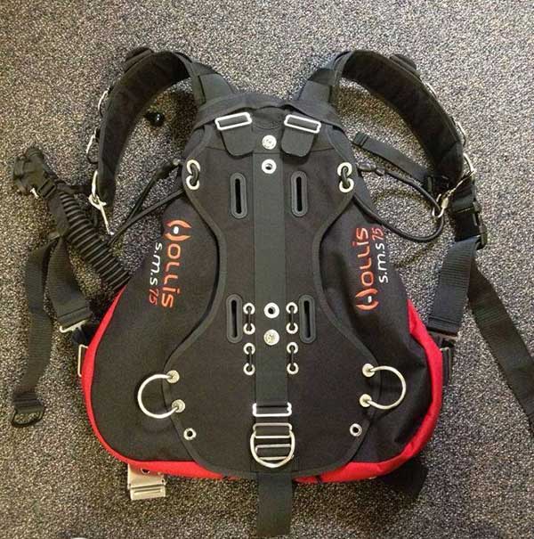 Hollis-SMS75-sidemount-rear Hollis-SMS75-sidemount-rear
