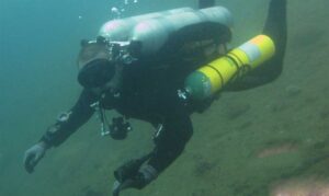 sidemount diving deco stage with backmount